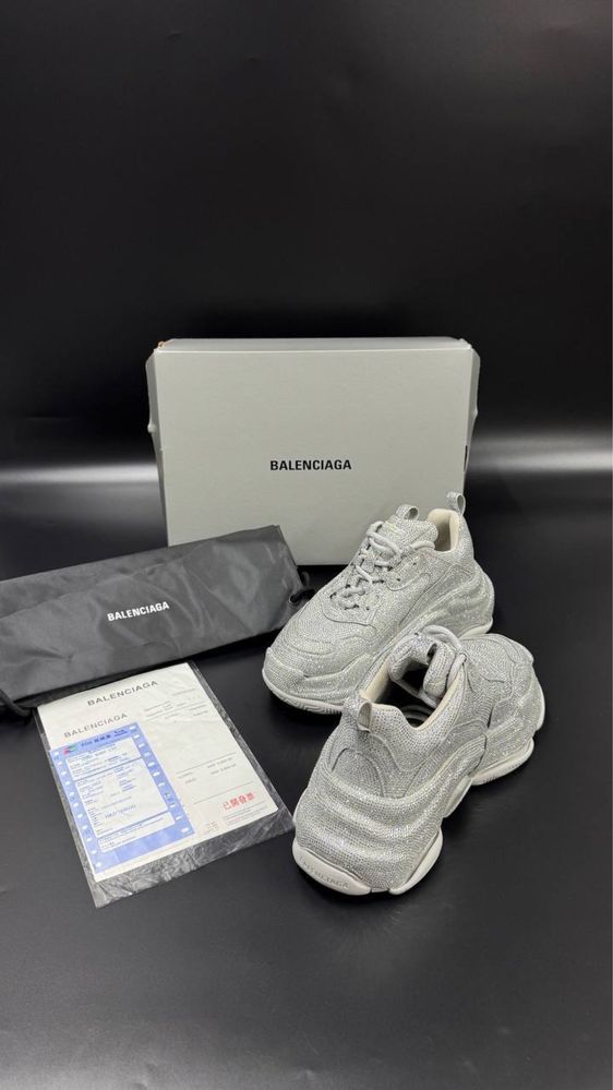 Balenciaga Triple S “Swаrovski” Сив