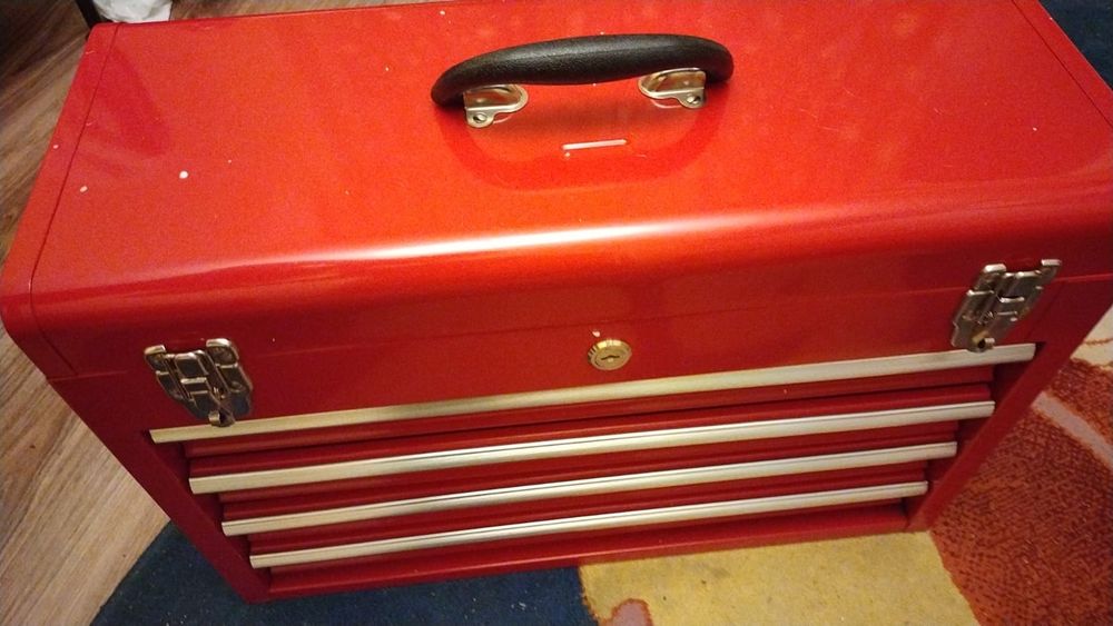 Cutie scule cu 5 rafturi Noua