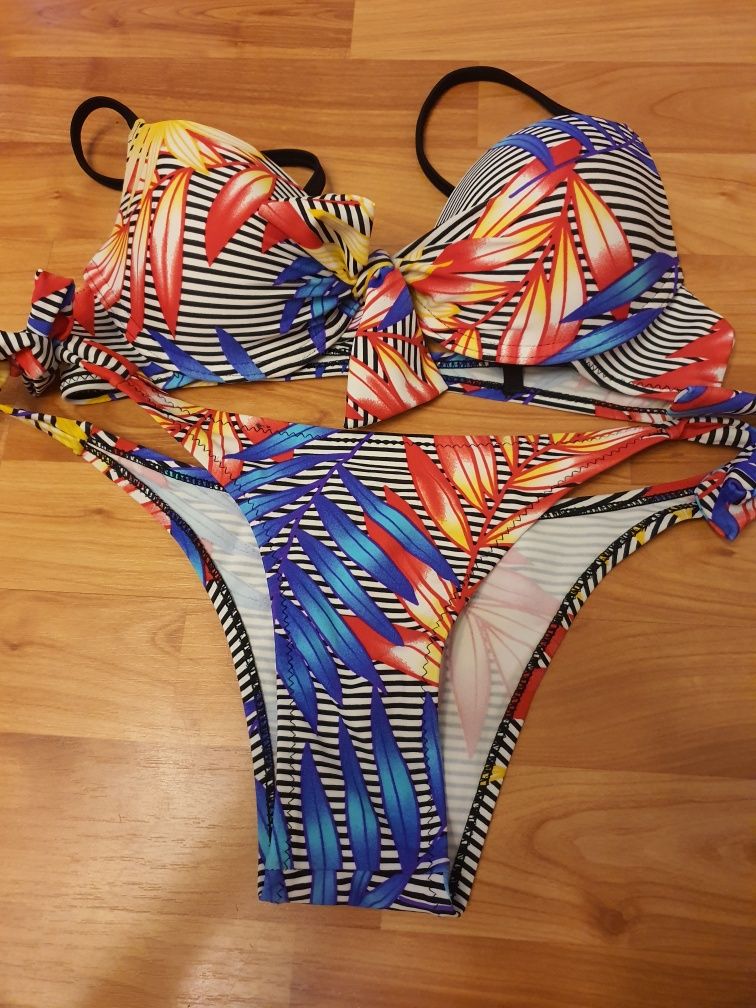 Costum de baie 2 piese, 38