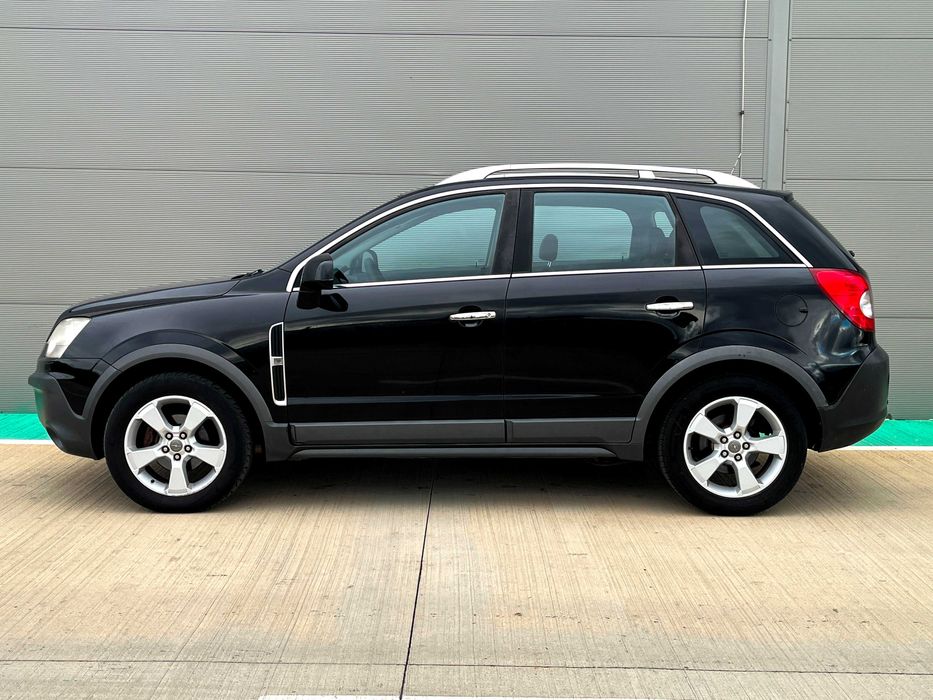Opel ANTARA - 4x4 - Xenon - Piele - Numere valabile
