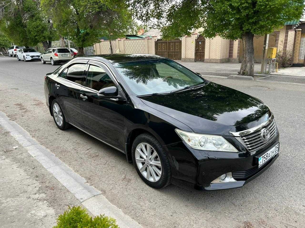 Toyota Camry 2012