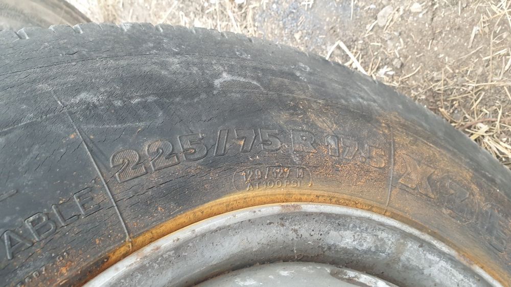 Джанта с гума 225 75 17.5 мишелин