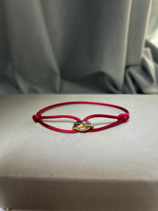 Bratara aur tip Cartier Trinity