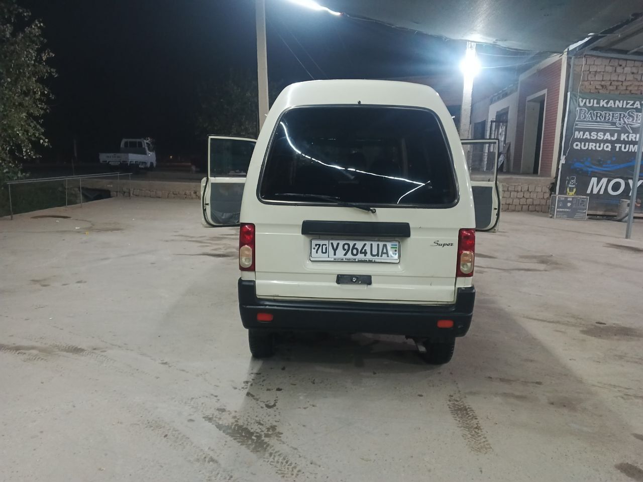 Damas2.radnoy kraska aybi yoʻq miňishga tayyor