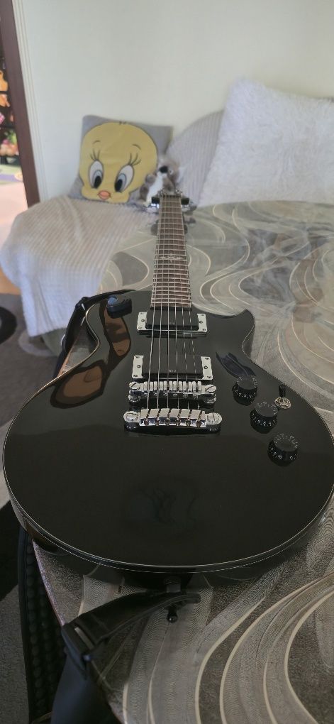 Електрическа китара Ibanez ART120