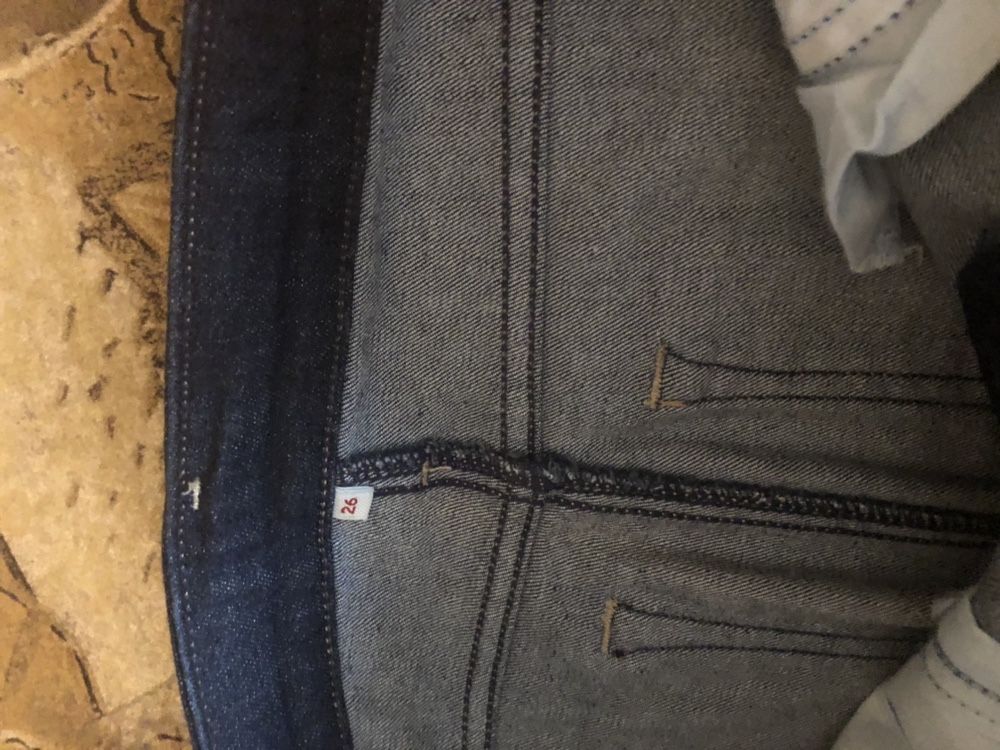 Fusta Levis originala