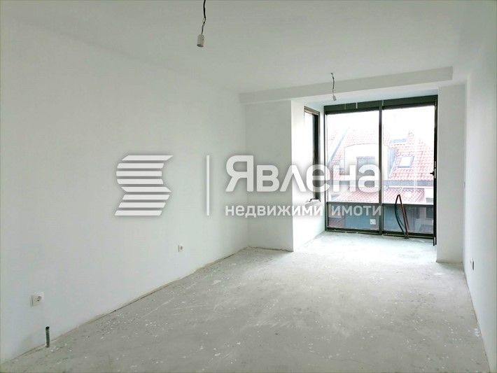 Продава се Двустаен апартамент в София, Манастирски ливади - 77 кв.м за 2512 €/кв.м - Снимка #3