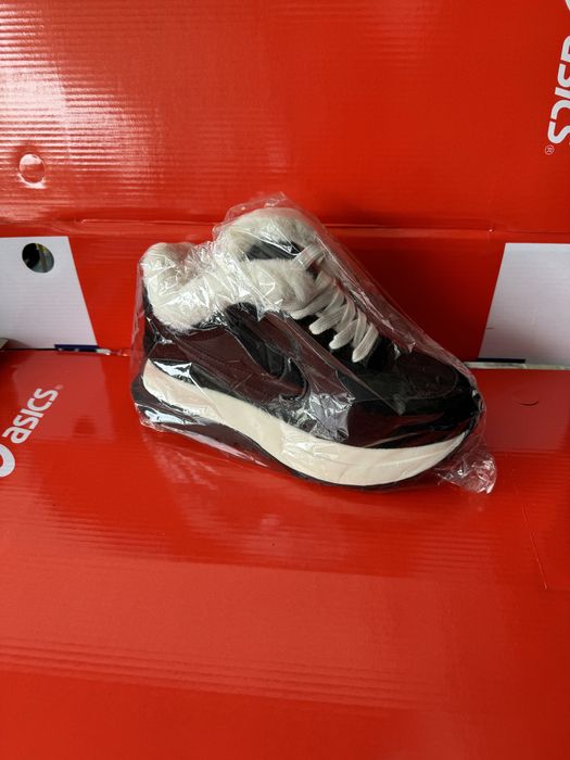 Распродажа женская обувь цены разные от 5000 до 10000 уточняйте