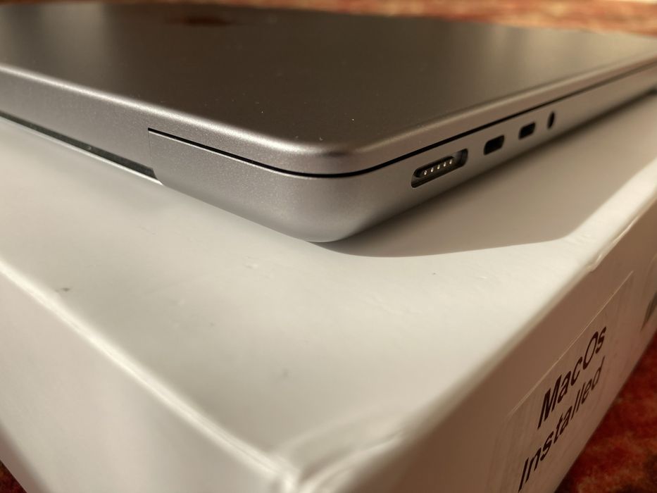 99%/21 цикл Apple MacBook Pro 14-дюйм M1 Pro Chip сотилади