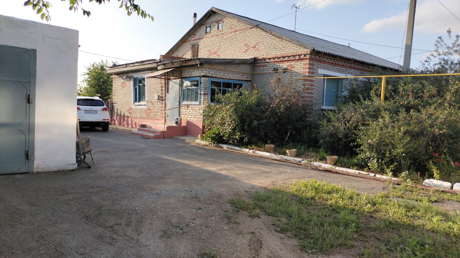 Продам коттедж в 11 мкр