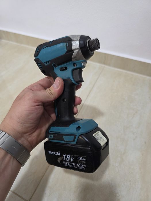 Pistol impact biți Makita DTD 153