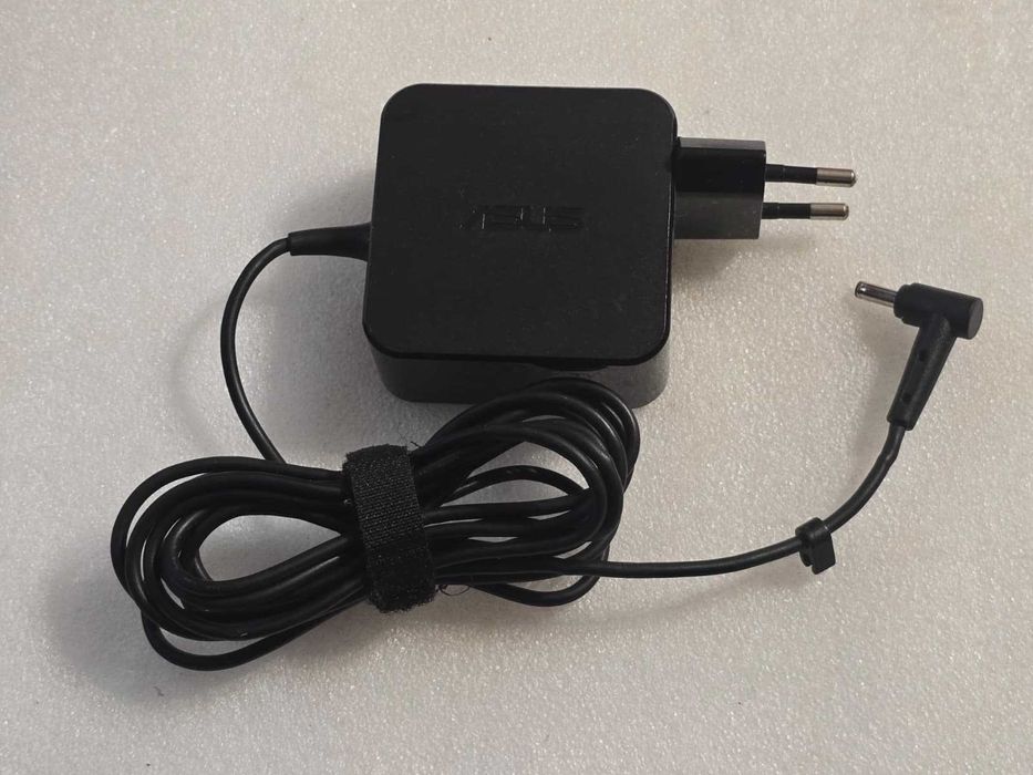 Incarcator laptop Asus 19V 2.37A 45W ADP-45BW C mufa 4.0x1.35 mm