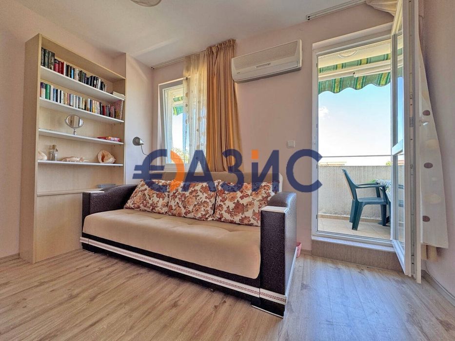 Продава се Двустаен апартамент в к.к. Слънчев бряг - 53 кв.м за 1312 €/кв.м - Снимка #1
