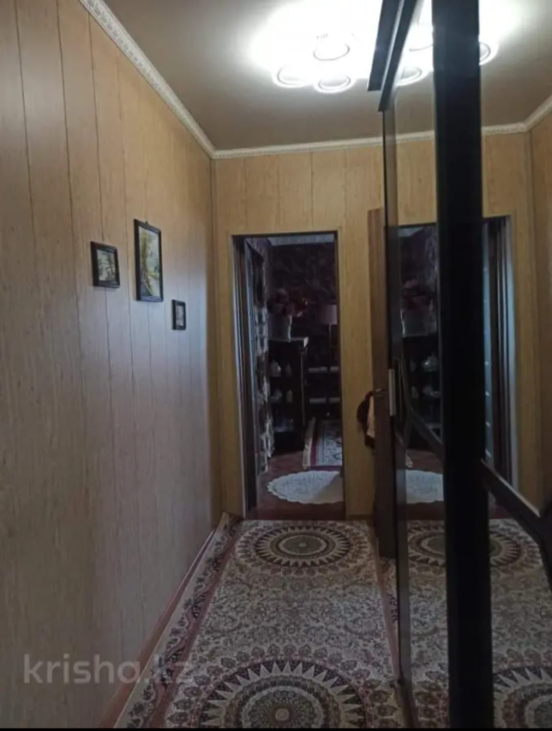 Продам дом в полтора уровня.