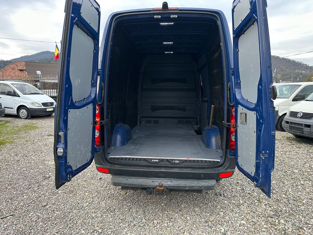 Vw crafter 3 locuri si marfa euro 5