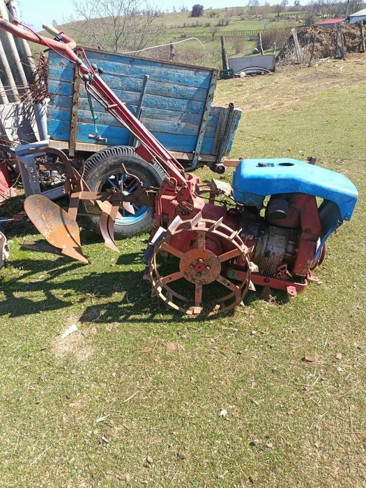 Vând motocultor pasquali