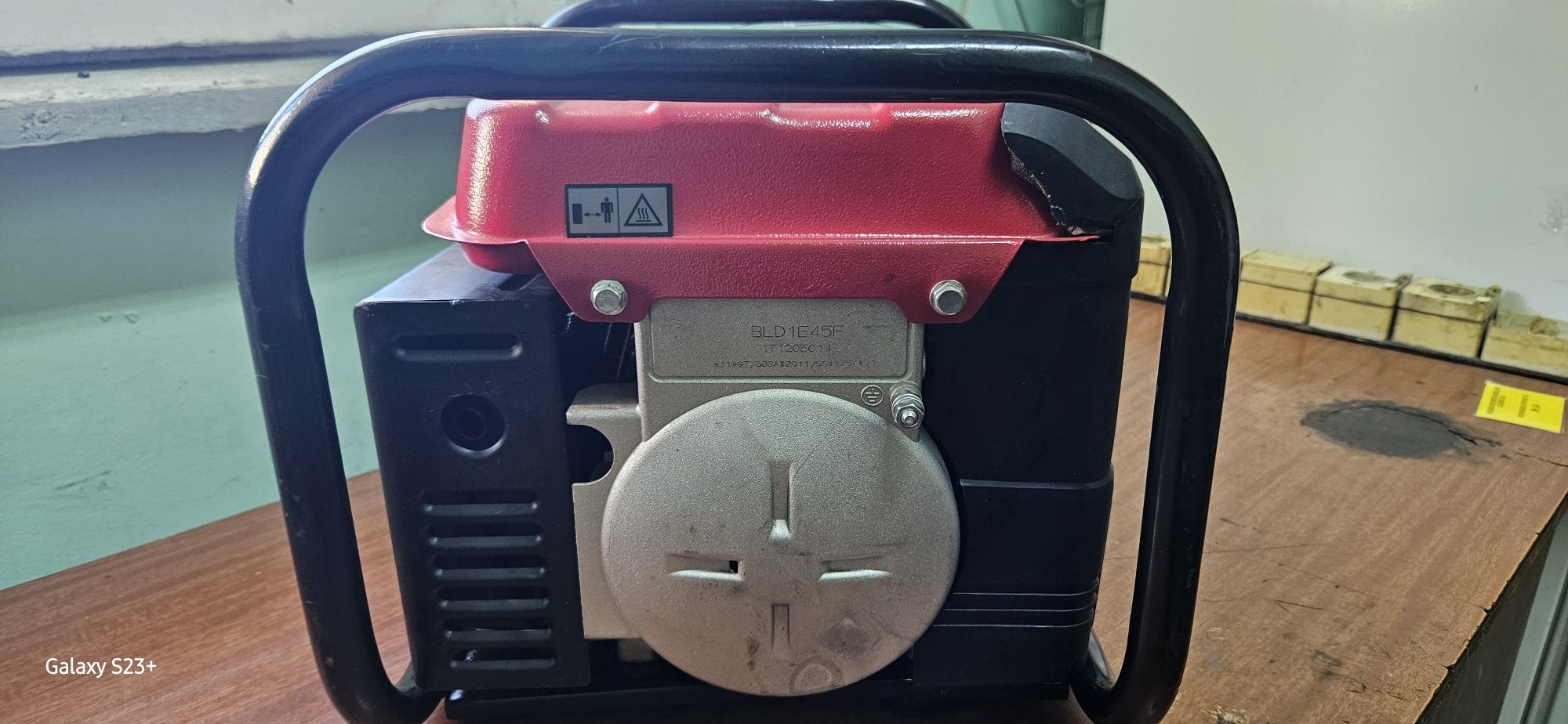 Генератор за ток, агрегат за ток , Einhell 1 kw