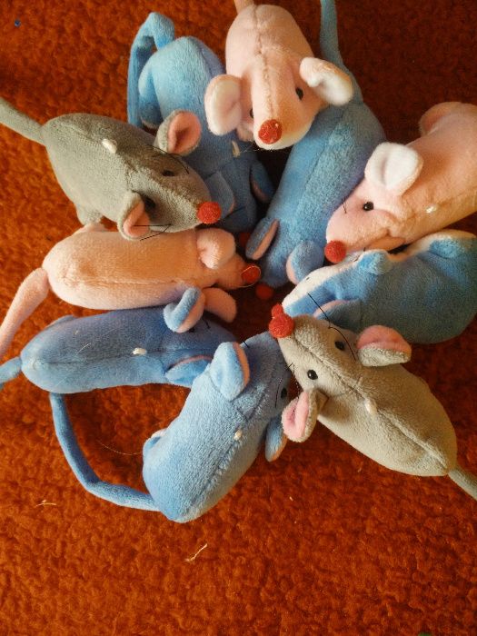 Играчка за котка - плюшена мишка