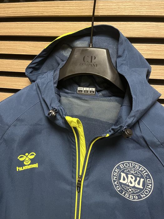 HUMMEL - Danmark - Тренировъчно яке  на Дания размер Л