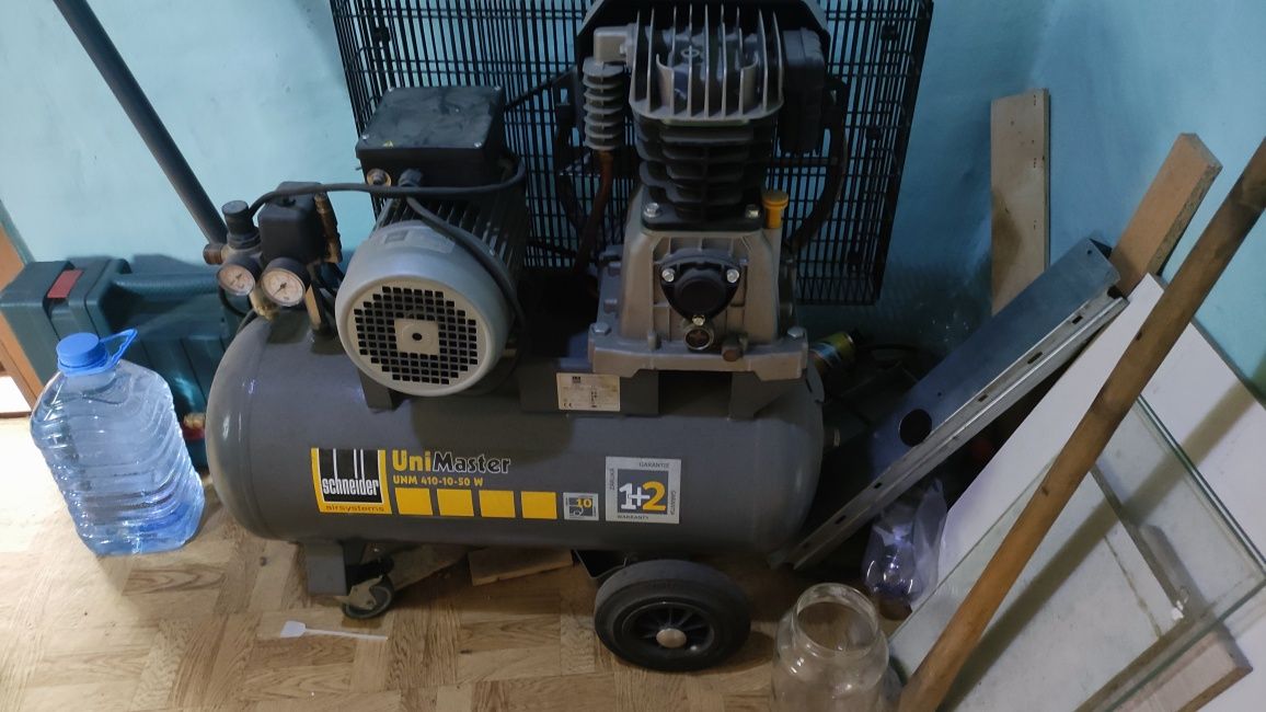 Schneider Unimaster 410