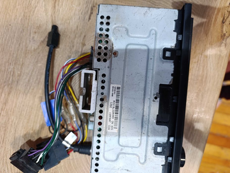 Радио Pioneer MVH-181UB