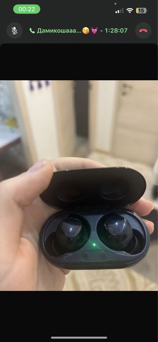 Наушники Samsung buds+