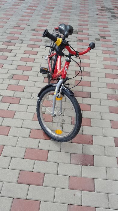 Vand două biciclete roti pe 20