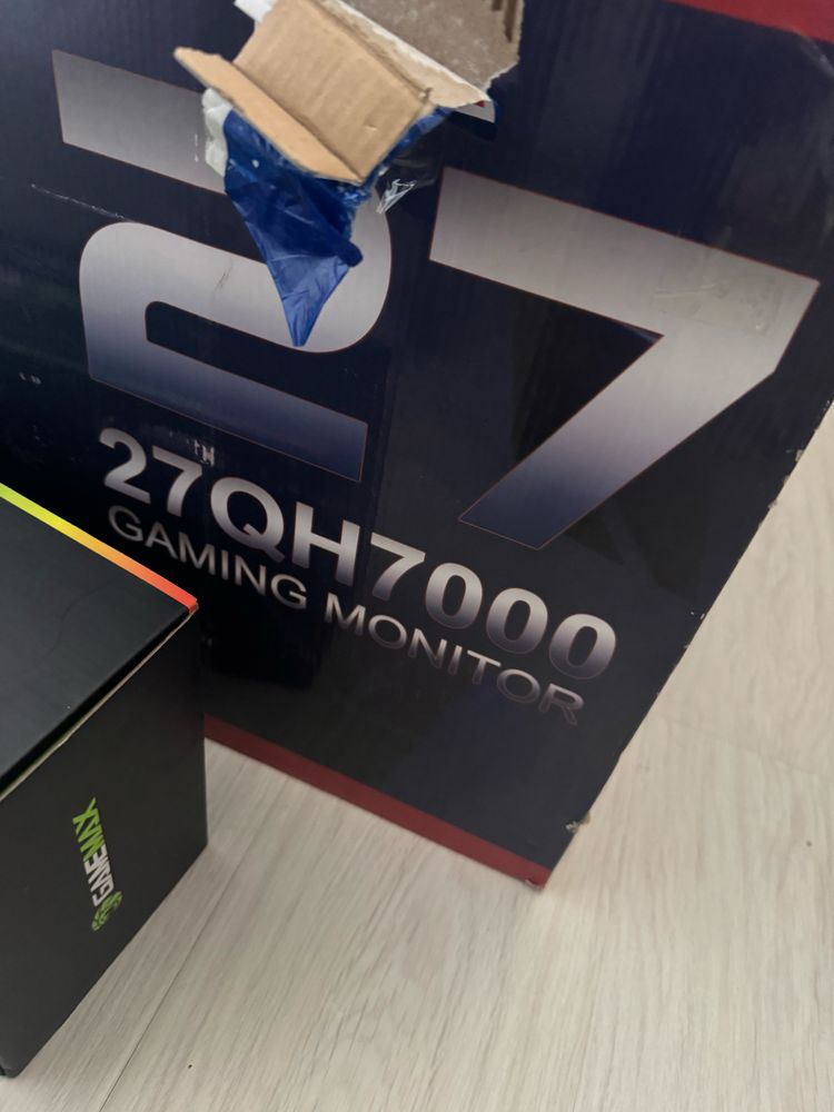 Ziffler 27QH7000 – 27 QHD Curved Gaming Monitor