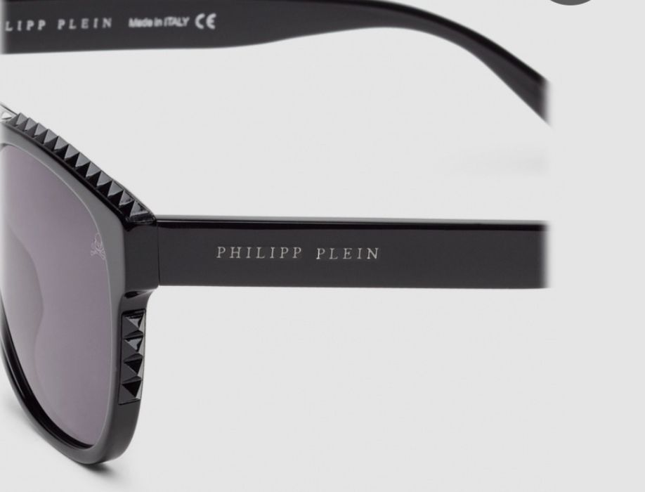 Страхотни оригинални очила Philipp plein spike.