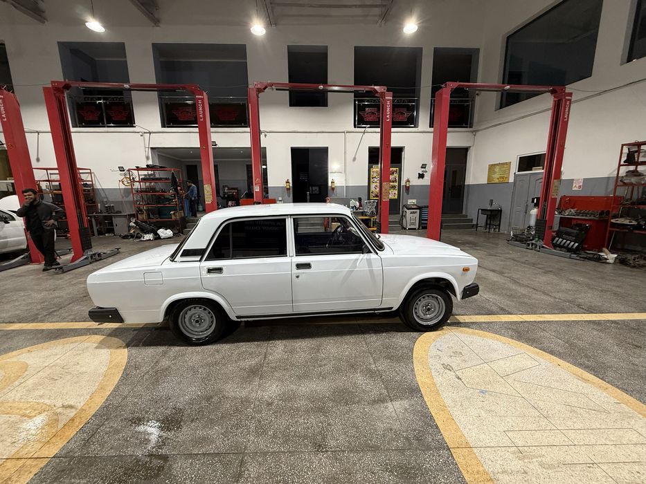 Vaz 2107  йили 2007 состаяни зур