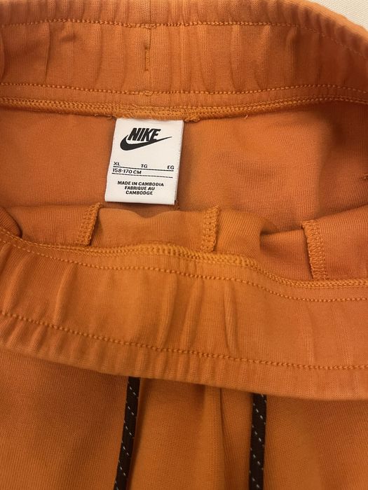 Pantaloni scurti Nike Tech fleece