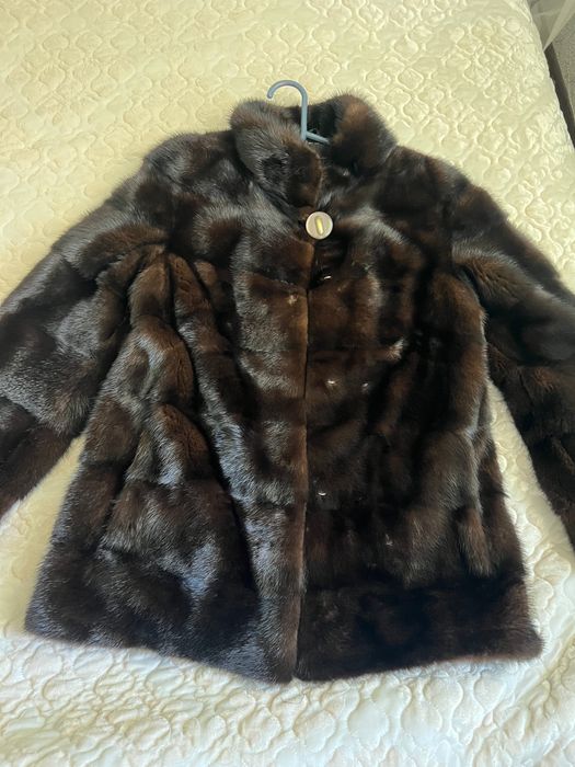 Продам норковую шубу