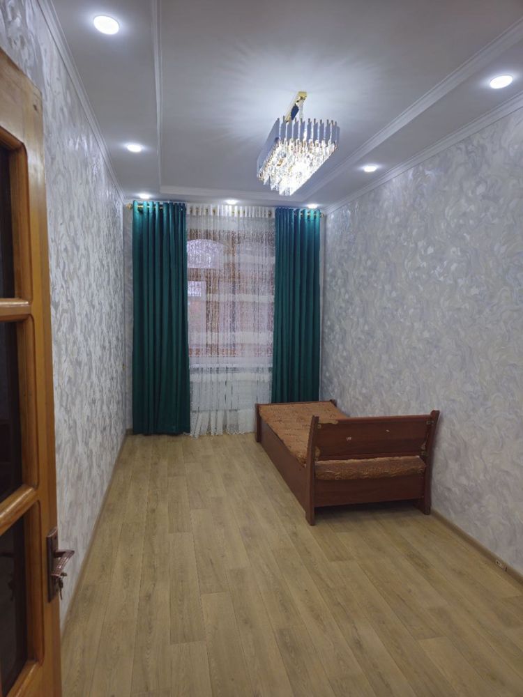 Срочно продаётся квартира. 2/2/4 Чиланзар. 8-квартал. Малика.