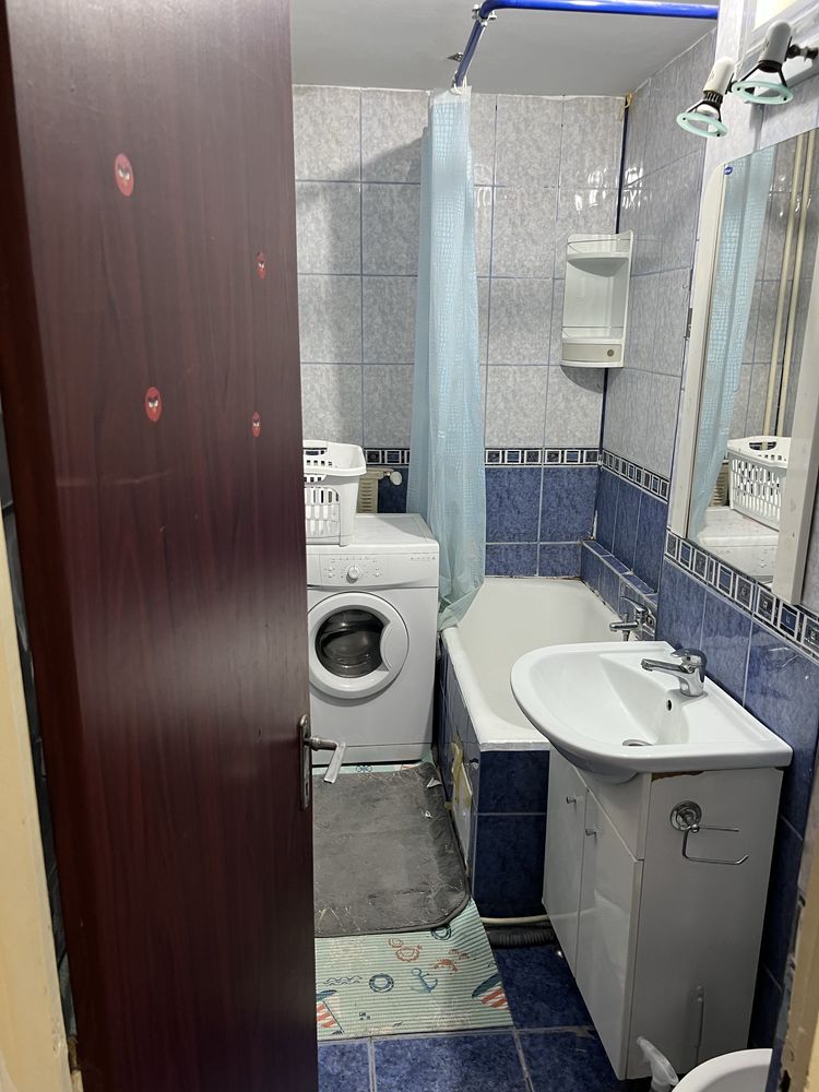 Inchiriez Garsoniera Strada Oteșani