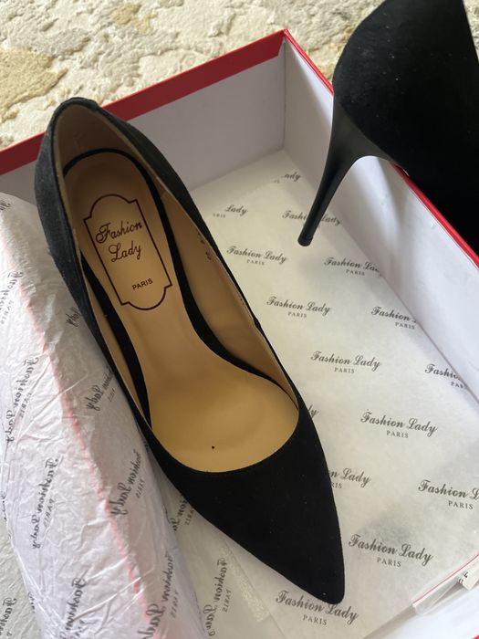 Туфли на каблуке