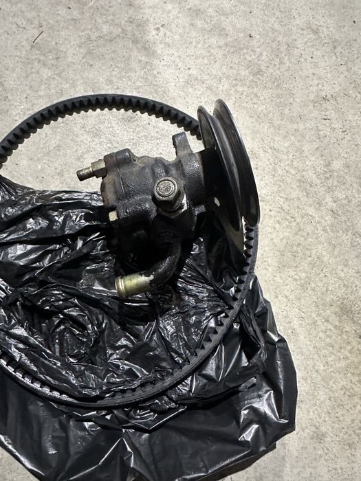 Хидравлична помпа за suzuki grand vitara 2.0td 88коня