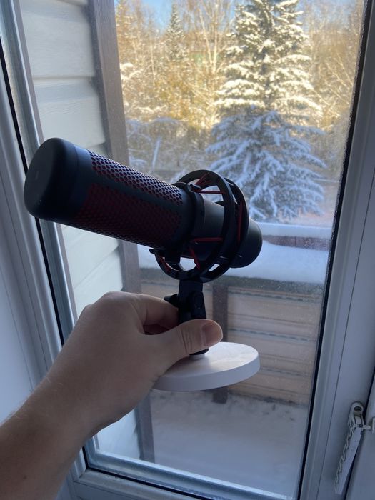 Hyper X Quadcast (микрофон)
