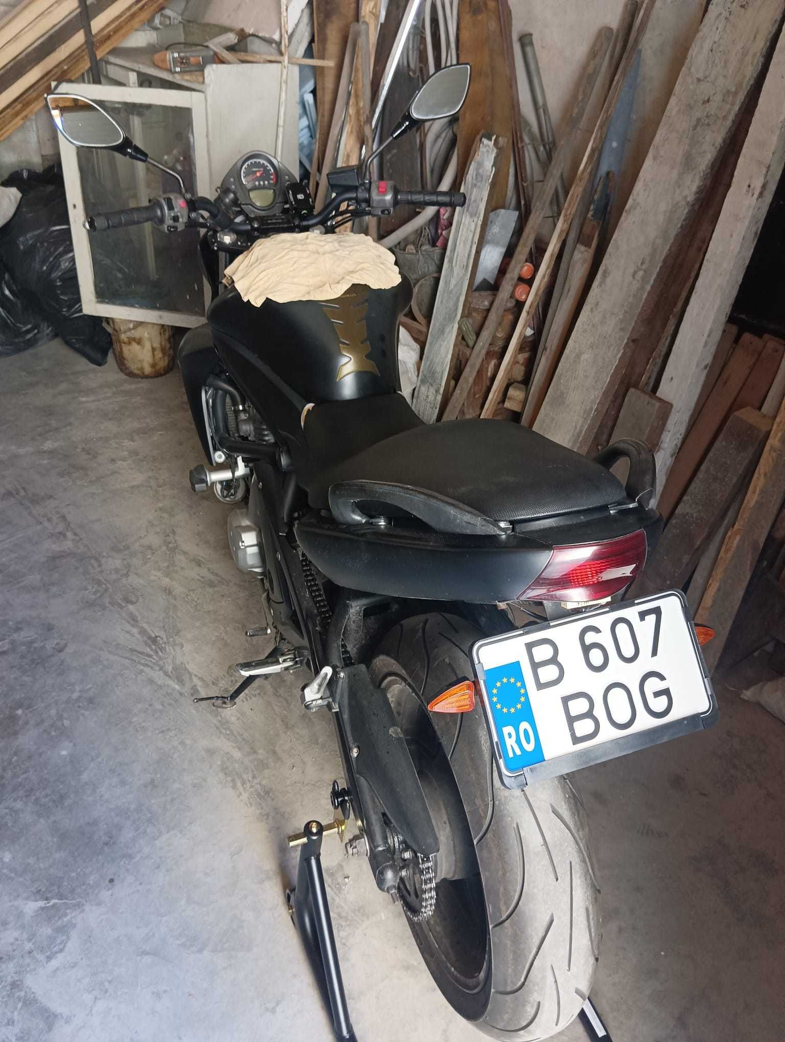 Kawasaki ER6n-2008