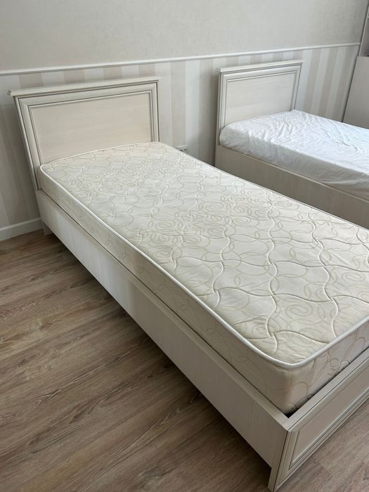 Кровати односпальные