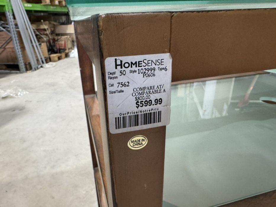 Луксозен шкаф с мивка и смесител HomeSense