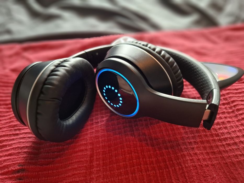 Black Cat Ear Wireless Headphones