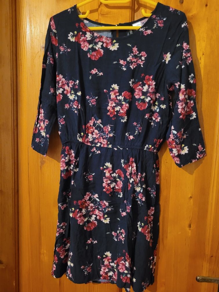 Rochie cu mâneci 3/4 H&M divided