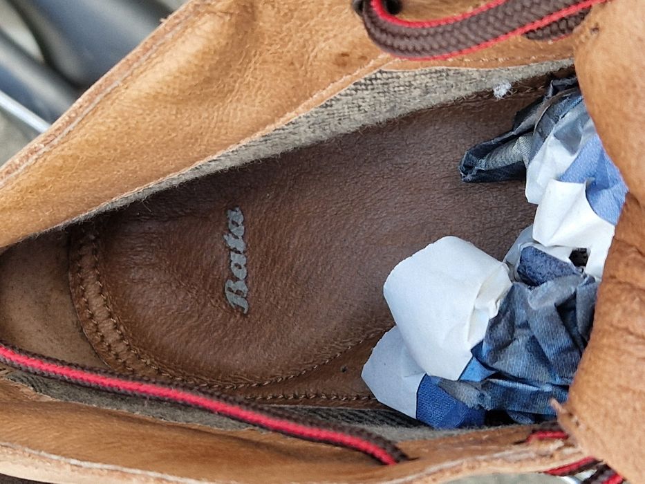 Vând pantofi de piele bărbați nr. 42