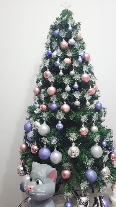 Ёлка наряжённая готовая