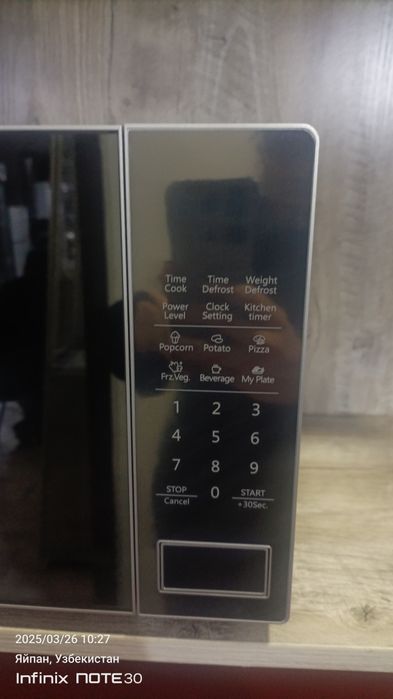 Продам микроволновку брен Hisense