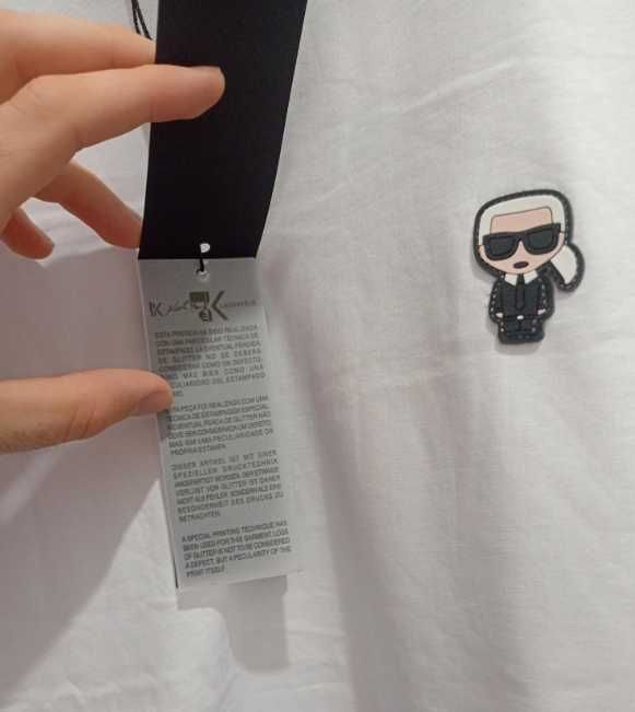 Оригинална чистно нова тениска Karl Lagerfeld - размер М
