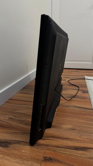 Телевизор Elenberg