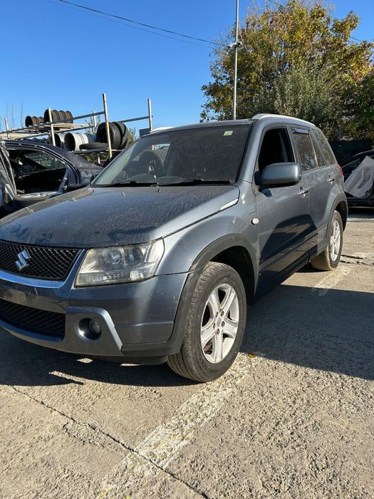 Aripă stânga Suzuki Grand Vitara