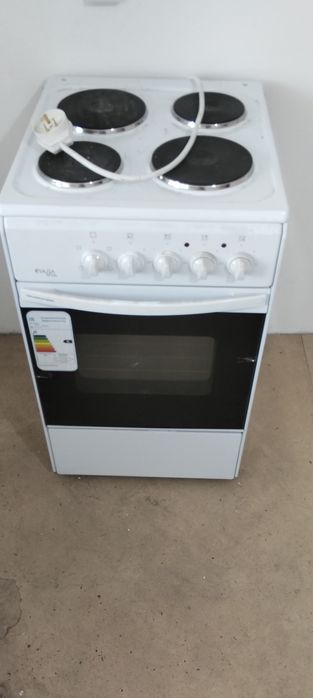 Продам плиту электрическую