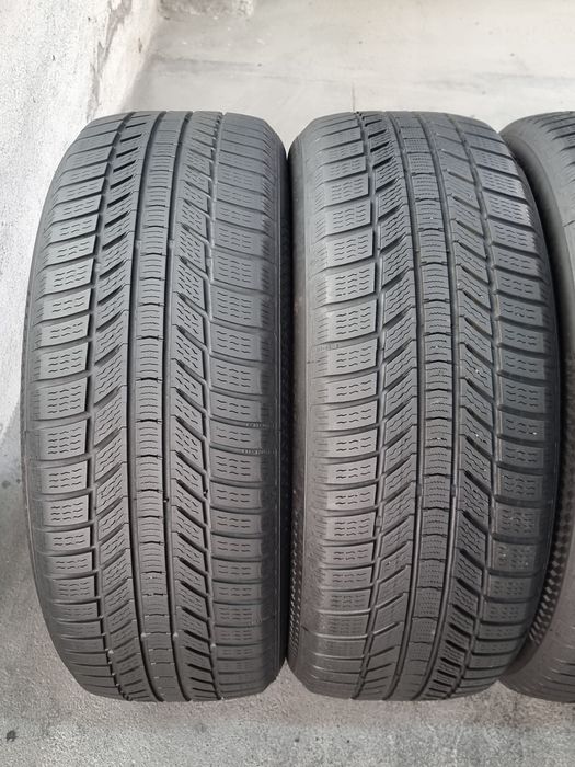 "Dot 22" 225/55/18 Continental 4Броя: 330лв 6мм